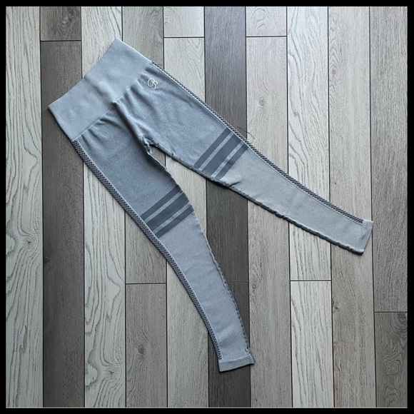 Bombshell Gray High-Waisted Leggings - Picture 7 of 7